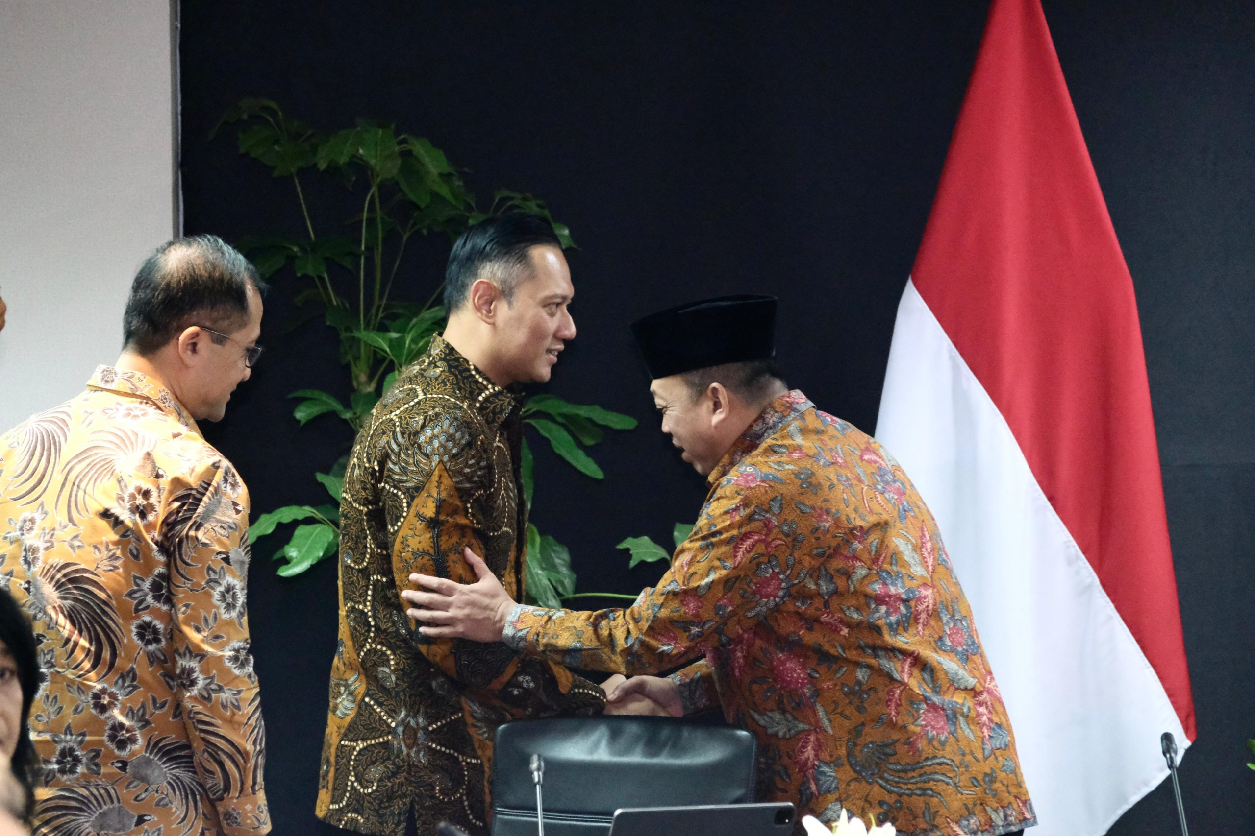 Menteri Nusron Sampaikan Ada 864.662 Hektare Potensi Tanah untuk Menopang Program Ketahanan Pangan, Transmigrasi, dan Perumahan Rakyat