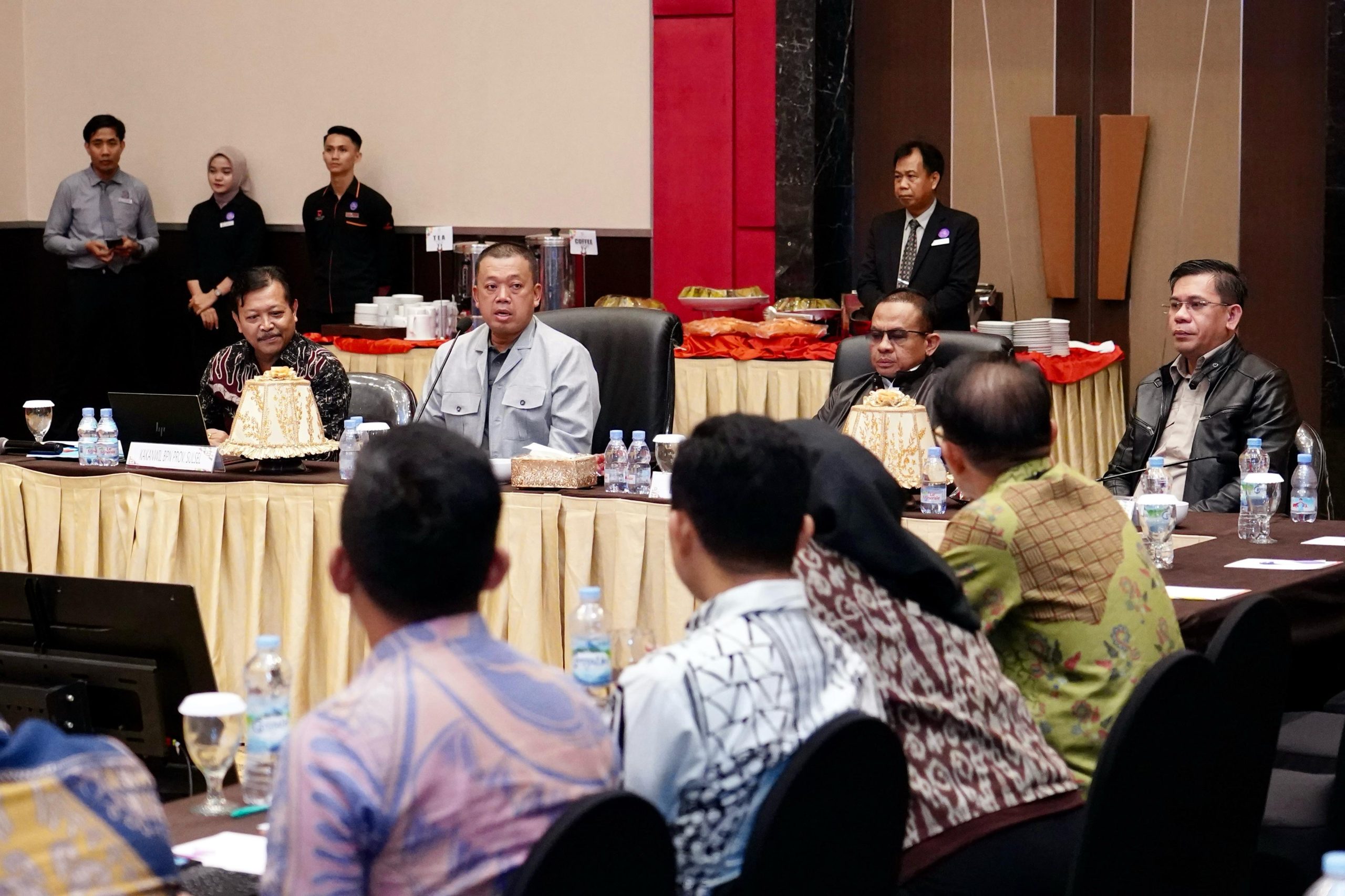 enteri Nusron Instruksikan Jajaran Kanwil BPN Provinsi Sulsel Kolaborasi dengan Pemda untuk Permudah Sertipikasi Tanah bagi Warga Miskin Ekstrem